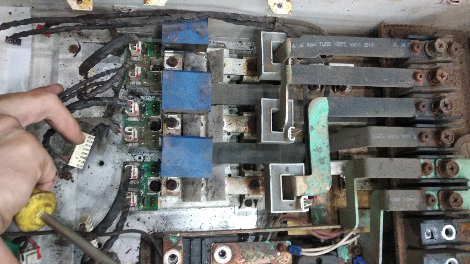 Sửa chữa biến tần Delixi