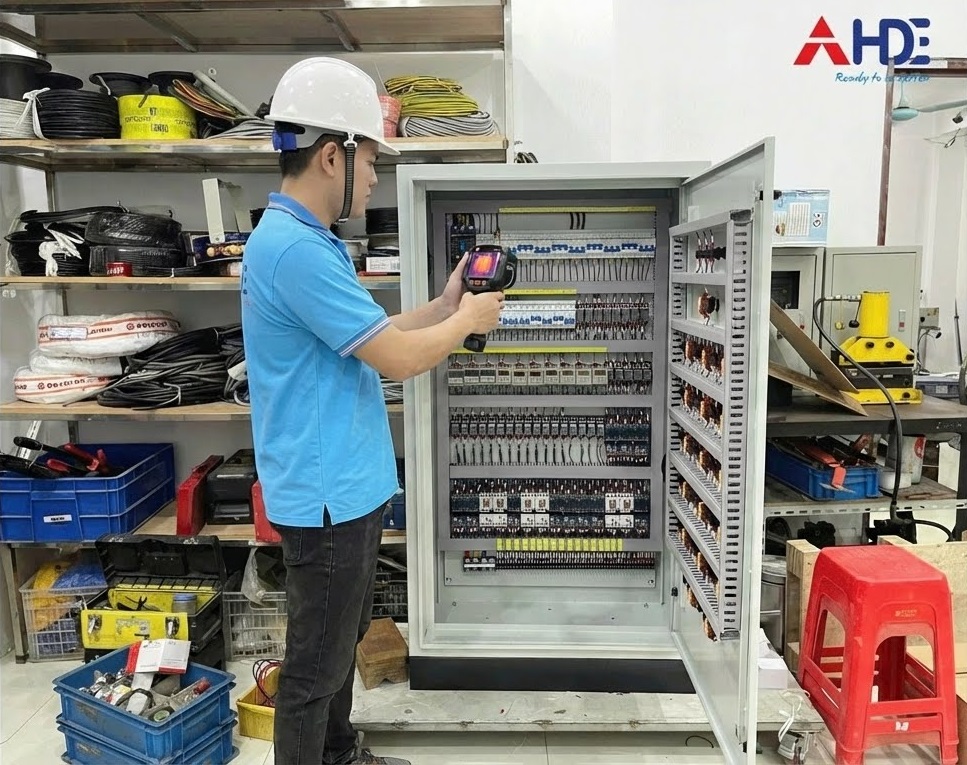 Dịch vụ kiểm tra tủ điện