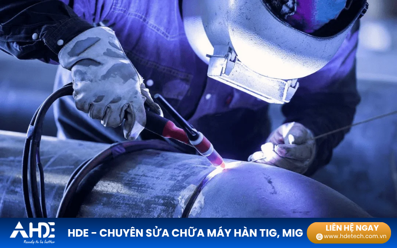 Sửa máy hàn Tig nóng đỏ nhanh